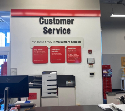 Staples - Lake Forest, CA