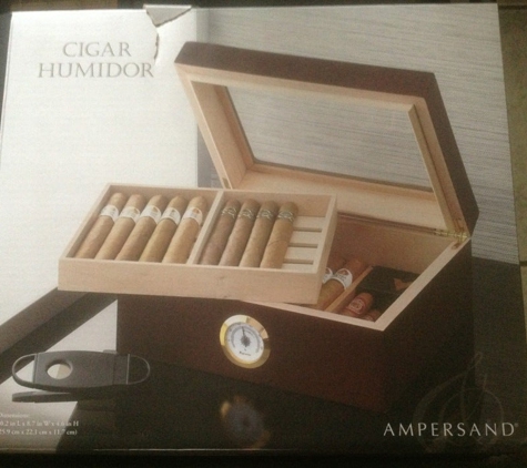 The Neighborhood Humidor Inc - Miami, FL