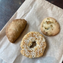 Pi Bakerie - Bakeries