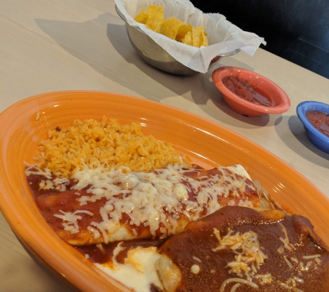 Dos Reales Mexican Restaurant - Overland Park, KS