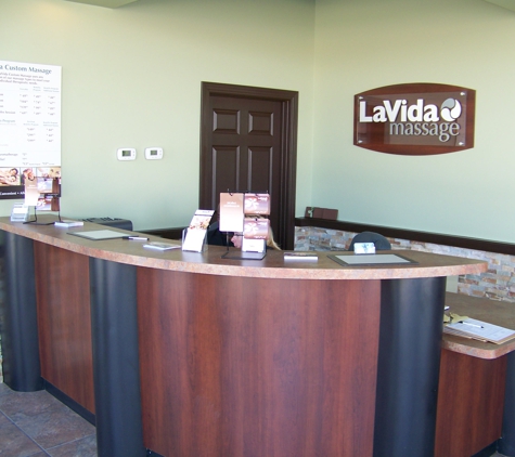 LaVida Massage of Crestwood - Crestwood, IL