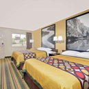 Super 8 By Wyndham Byron/South Macon - Motels