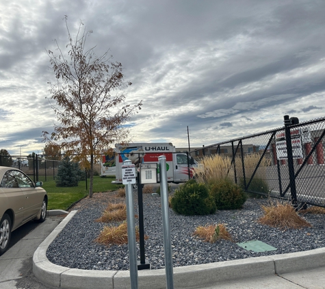 Safeguard Self Storage - Logan, UT