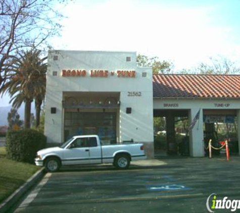 Econo Lube N Tune & Brakes - Trabuco Canyon, CA