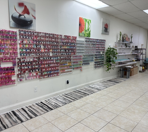 Nails 61 - Natchez, MS