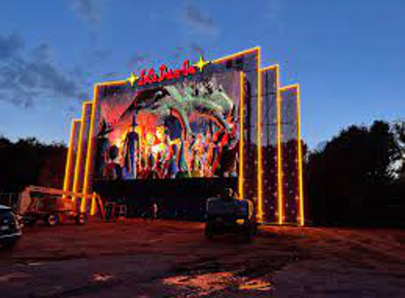 Loco Drive-in - Loudon, TN