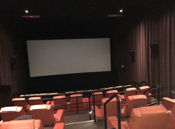 IPIC Theaters - Boca Raton, FL