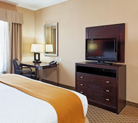 Holiday Inn Express - Crestview, FL