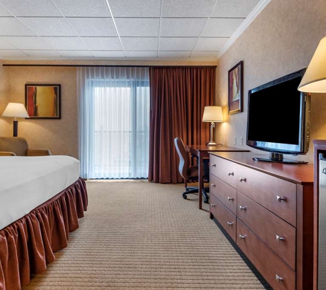 Best Western Plus Oswego Hotel and Conference Center - Oswego, NY