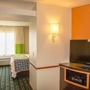 Fairfield Inn & Suites