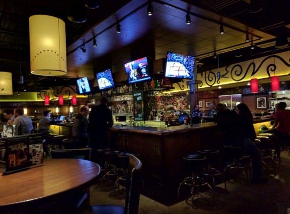 Bar Louie - Herndon, VA