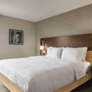 Hampton Inn Kansas City-Airport - Hotels