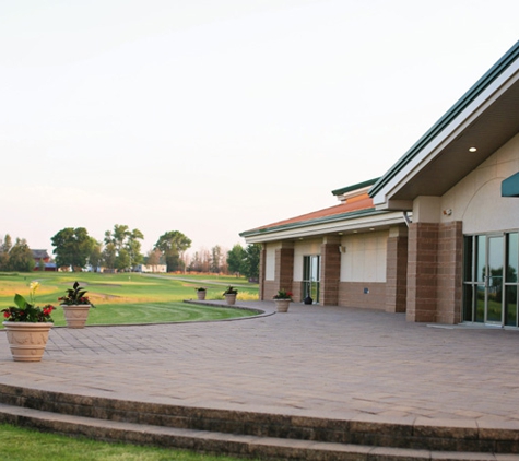 Prairie Links Golf & Event Center - Waverly, IA