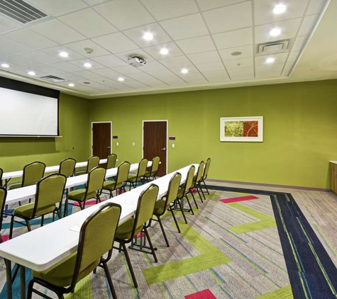 Home2 Suites by Hilton Oklahoma City Airport - Oklahoma City, OK