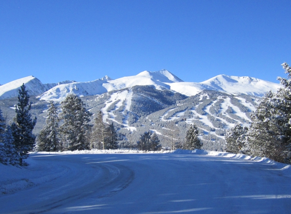 Summit Retreats - Breckenridge, CO