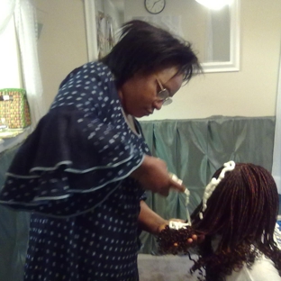 CJ'S Professional African Hair Braiding - Cleveland, OH