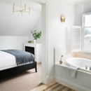 Blue Door Inn - Bed & Breakfast & Inns
