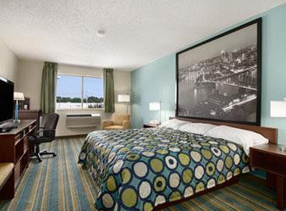 Super 8 by Wyndham Hanover - Hanover, PA