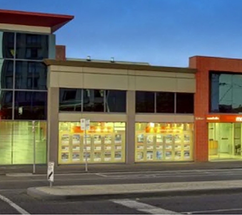 Maxwell Collins Real Estate - Geelong, VIC