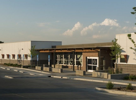 Clinica Family Health - Thornton, CO