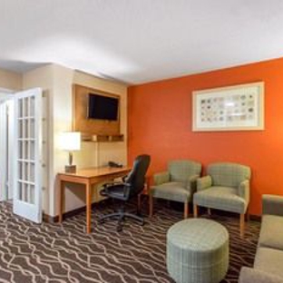 Quality Inn & Suites I-35 near Frost Bank Center - San Antonio, TX