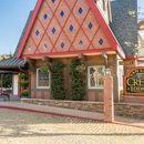 San Luis Creek Lodge - Motels