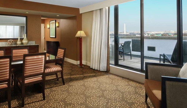 DoubleTree by Hilton Hotel Washington DC - Crystal City - Arlington, VA