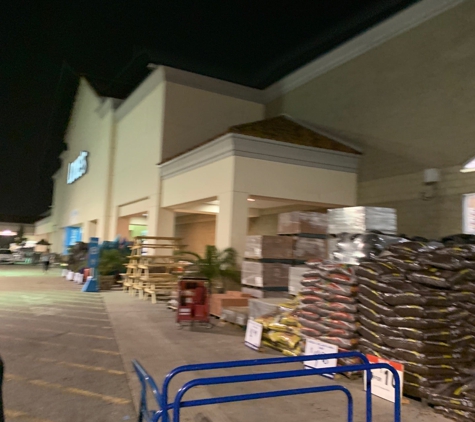 Lowe's Home Improvement - Santa Clarita, CA