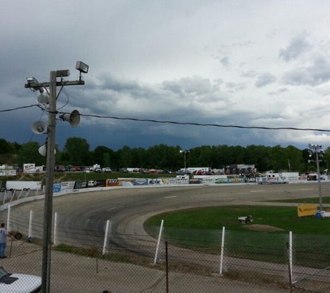 Slinger Speedway - Slinger, WI