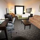 Quality Inn & Suites Airport West - Motels