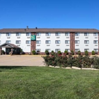 Quality Inn & Suites Bloomington I-55 and I-74