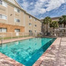 Suburban Studios Fort Myers Cape Coral - Apartments