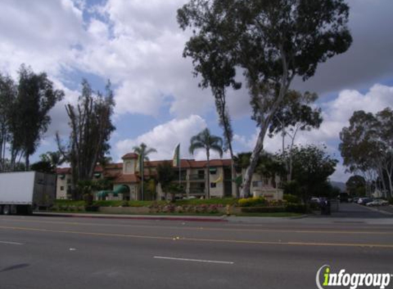 Casa Escondida Senior Apartments - Escondido, CA