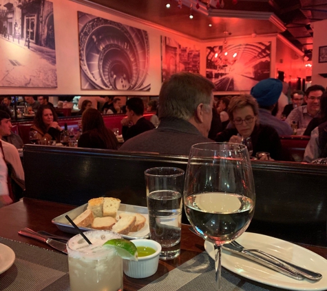 Zaza Italian Gastrobar - Stamford, CT