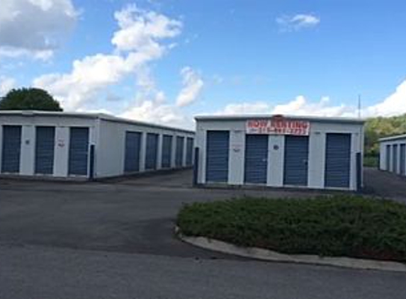 Wall Street Self Storage - Sevierville, TN