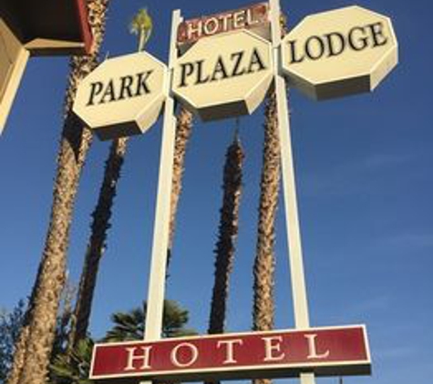 Park Plaza Lodge Hotel - Los Angeles, CA