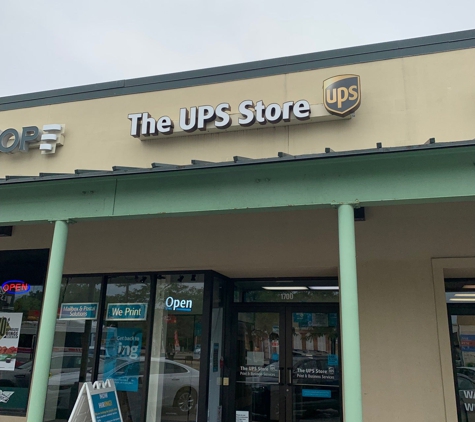 The UPS Store - Akron, OH
