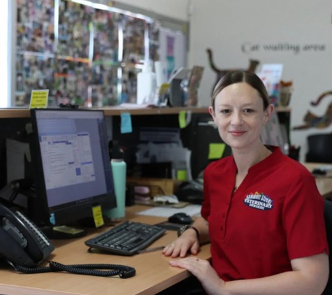 Hammett Street Veterinary Surgery - Currajong, QLD