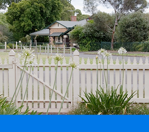 RJ Fencing. We Provide Quality Workmanship
