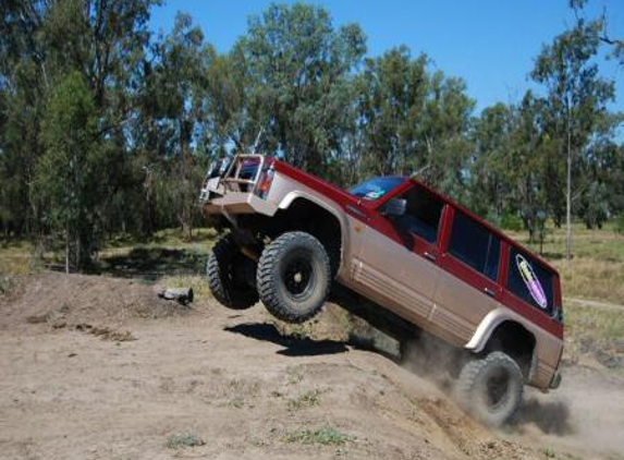 Dobinsons Spring & Suspension Sydney - Smeaton Grange, NSW