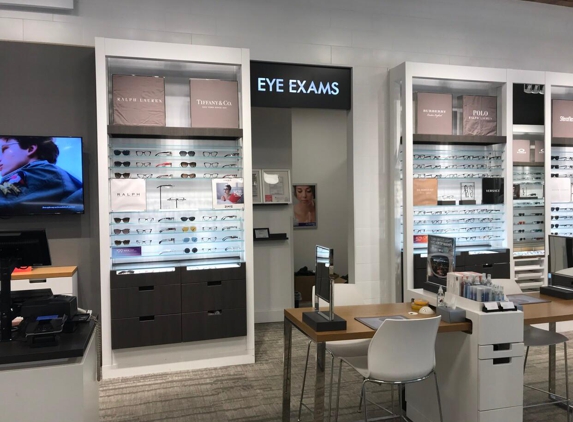 LensCrafters - Paramus, NJ