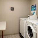 Hampton Inn & Suites Nashville-Airport