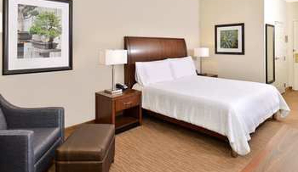 Hilton Garden Inn Dallas/Addison - Addison, TX