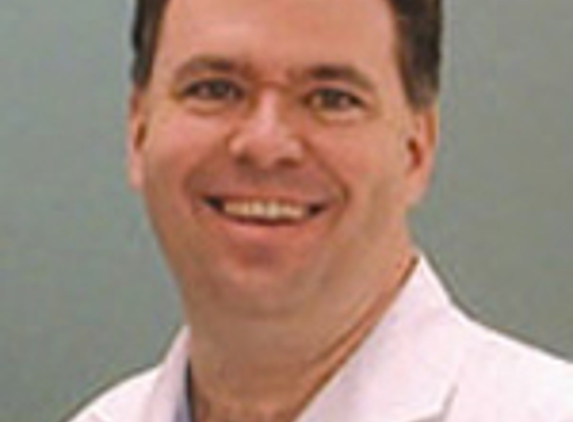 Dr. Michael Darren Hawkins, MD - Dickson, TN