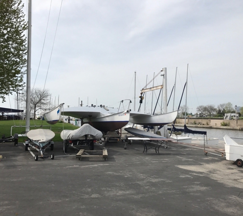 Milwaukee Yacht Club - Milwaukee, WI