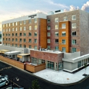 Courtyard by Marriott - Hotels