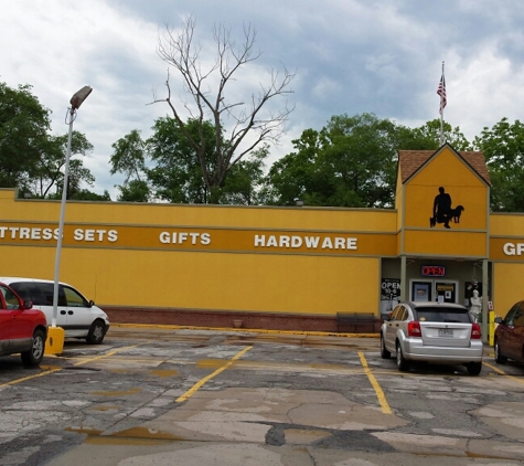 Animals In Need Thrift Store - Kansas City, MO