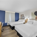 Spark by Hilton Hamburg - Hotels