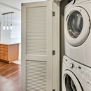 Via Apartments - Apartments