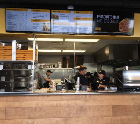 Yellow Cab Pizza Co. - Honolulu, HI